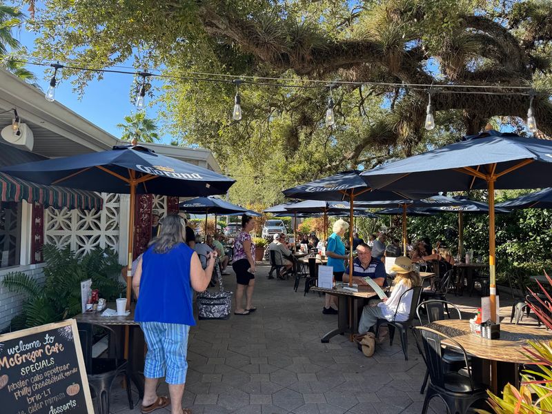 McGregor Cafe