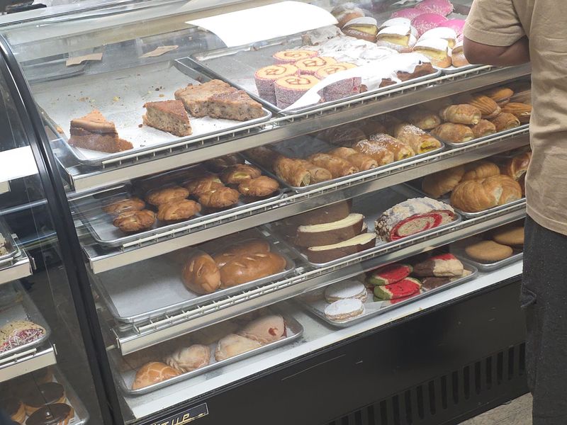 Ombligo, Semita, And The Rest Of The Sweet Bread Lineup