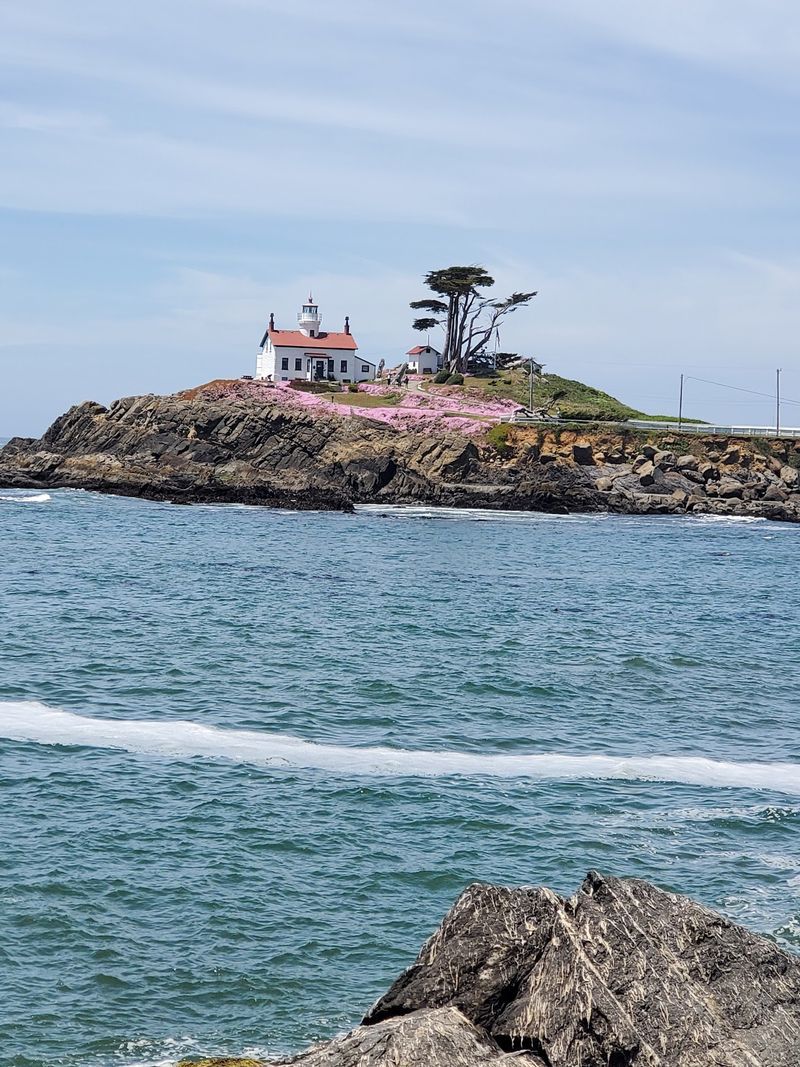 A Lighthouse You Can Only Reach At Low Tide