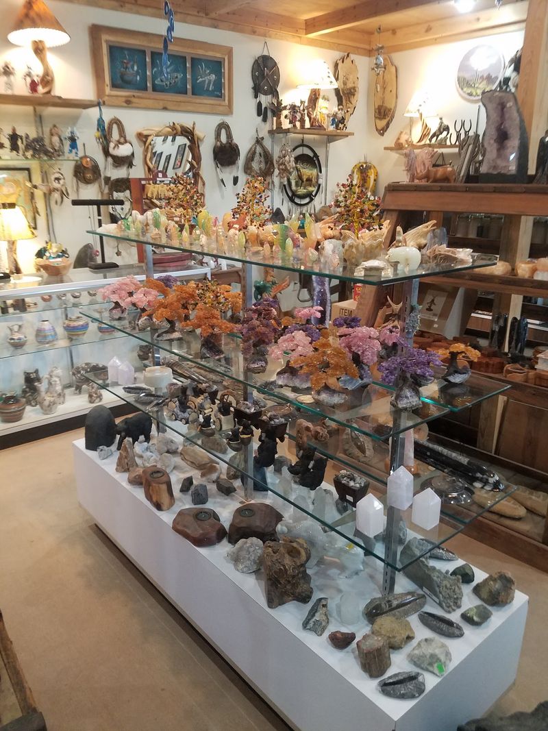 Turning Rough Rocks Into Custom Jewelry