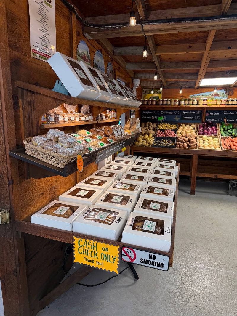 Country View Farm Stand - Southold