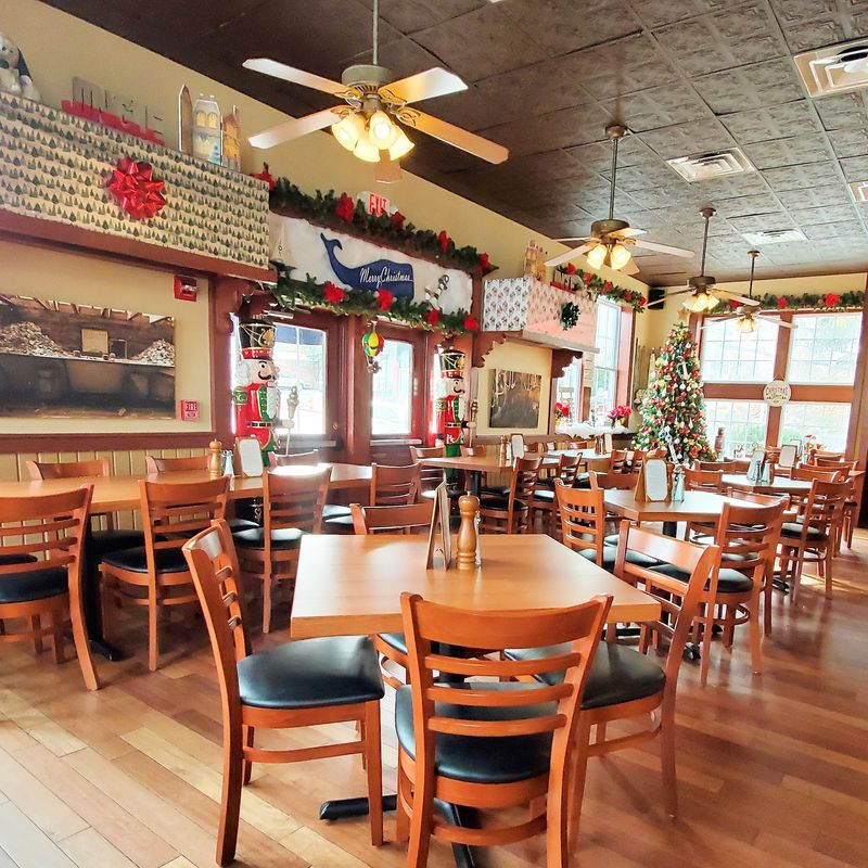 PJ Lobster House - Port Jefferson, NY