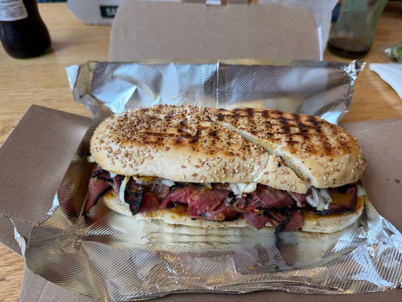 The Roast Beef Deserves Its Own Applause