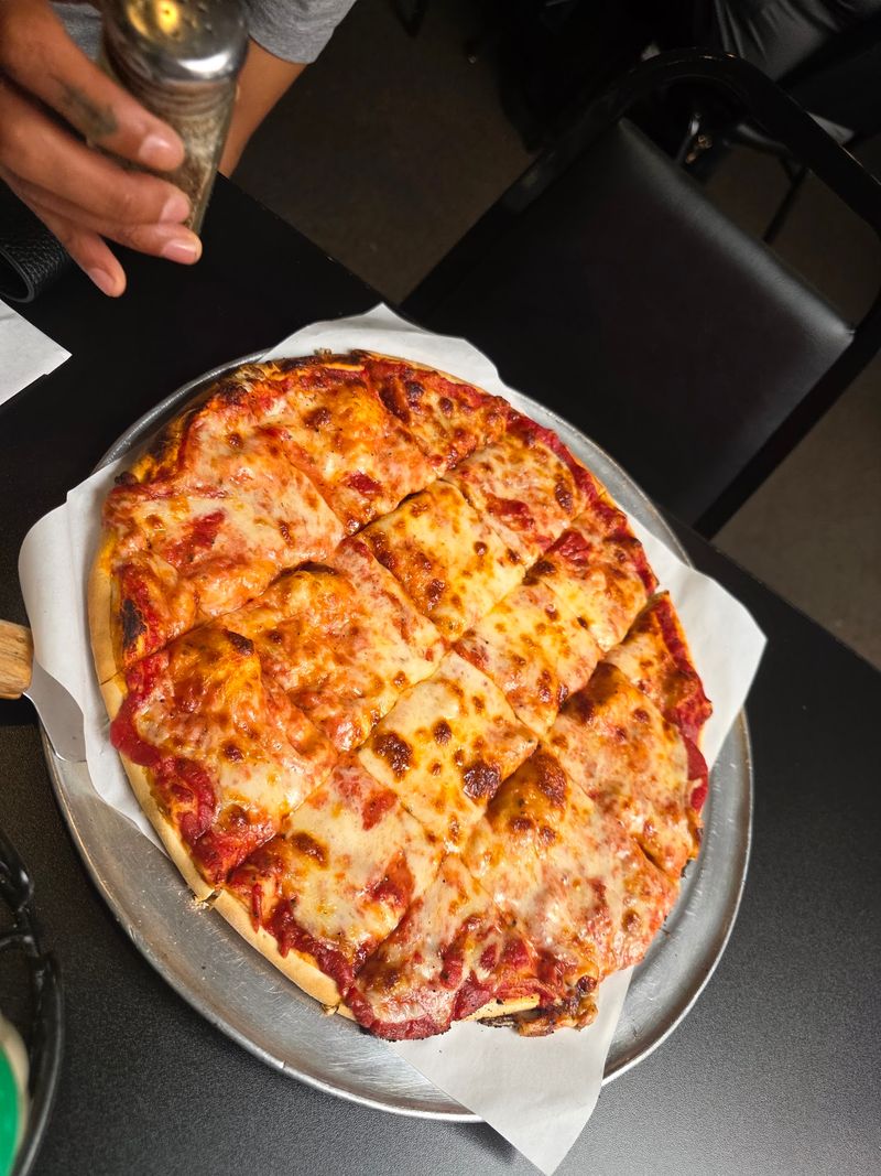 Pan, Thin, Or Hand-Tossed Pizza Choices