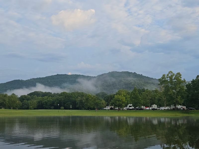 Camping With Cumberland Mountain Views