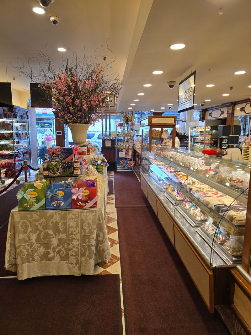 Ferrara Bakery & Cafe - Little Italy, Manhattan