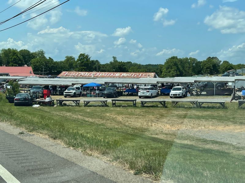 I-81 Flea Mkt Inc.