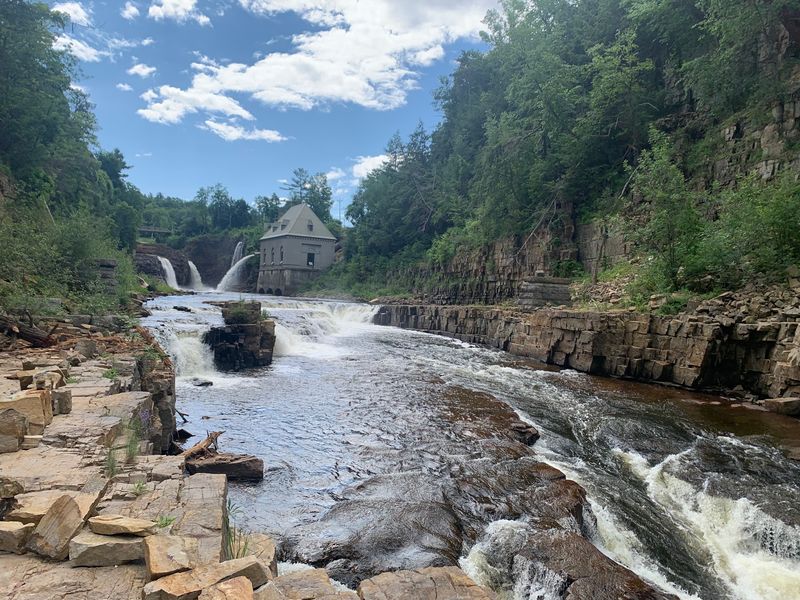 Driving Route 9 Through Keeseville