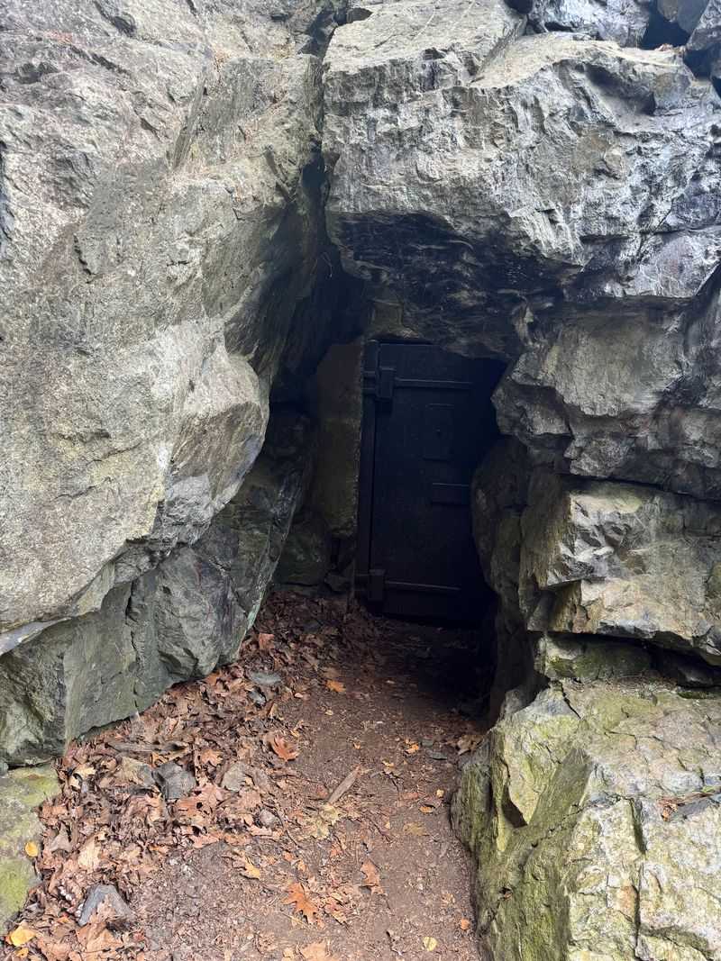 Dungeon Rock