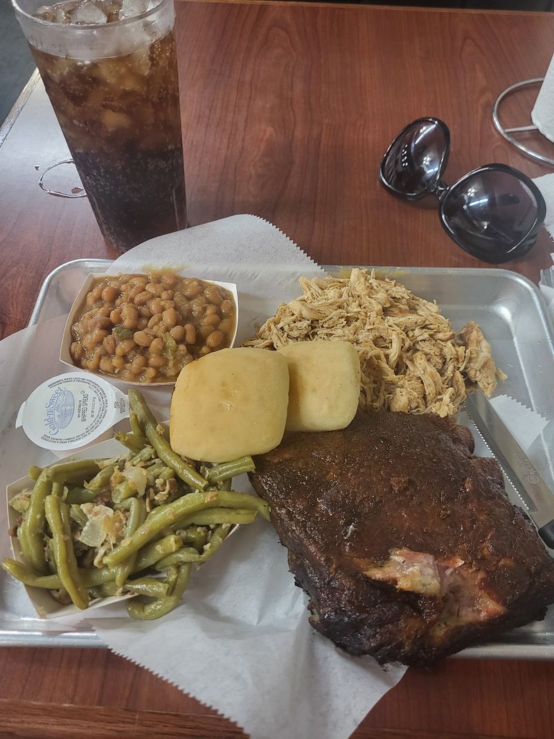 Pit-Smoked Prime Rib Makes Its Rotating Appearance