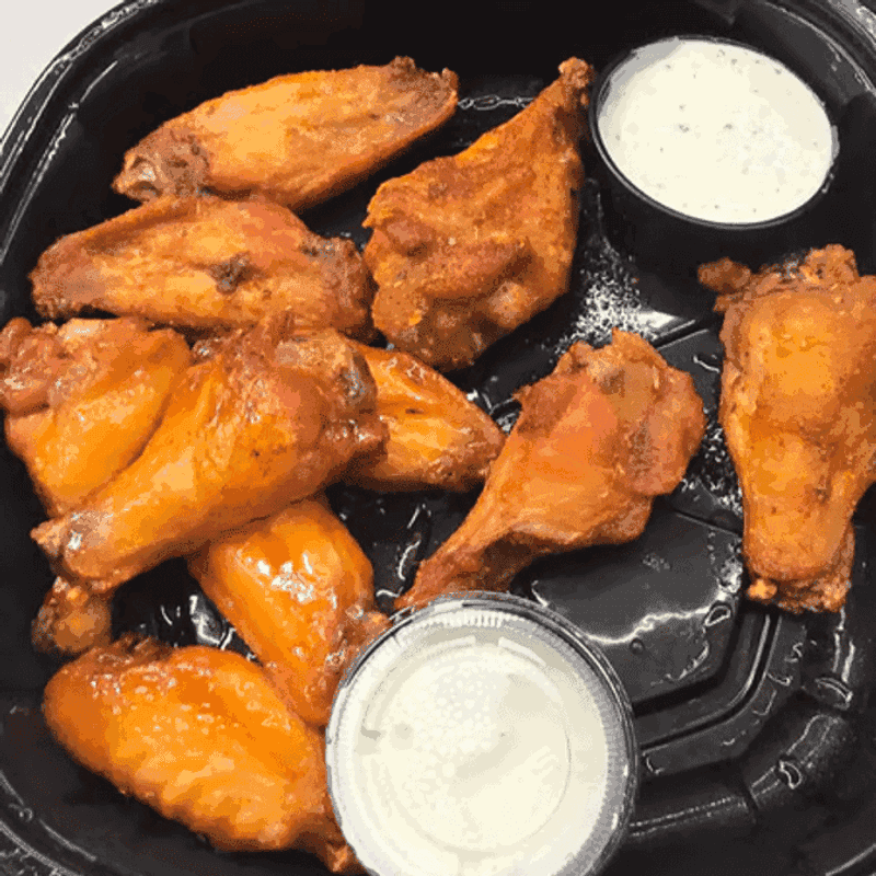 Burgers, Wings, And Bar Food Favorites