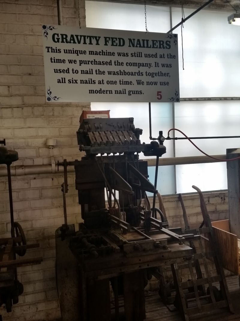Thirty-Five Minutes Among Machines From The 1800s