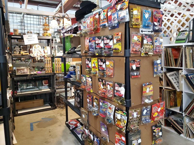 Small Prices That Keep Kids Interested