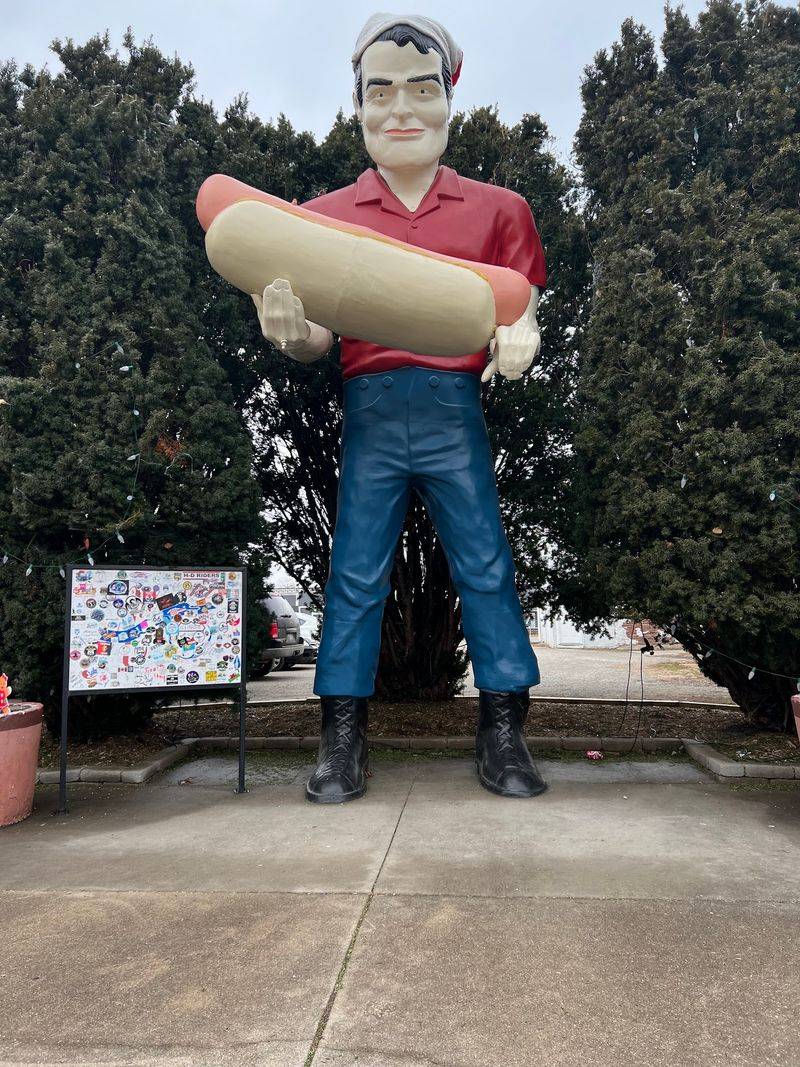Paul Bunyon Muffler Man, Atlanta, IL
