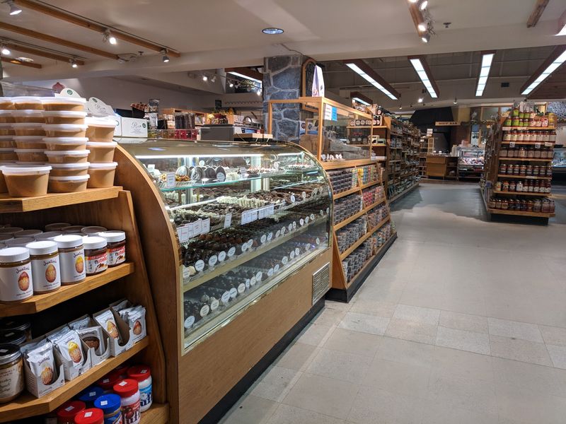 Ice Cream, Flowers, And Friendly Aisles