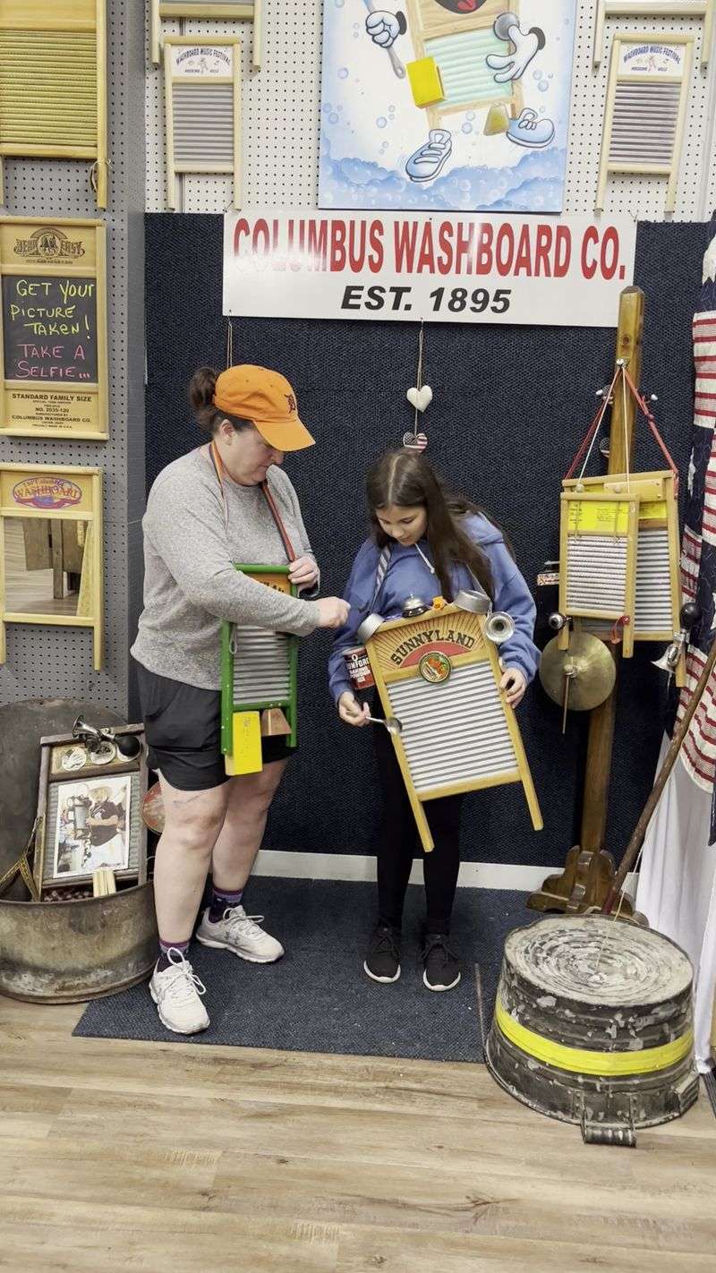 Washboards That Play Music Instead Of Wash
