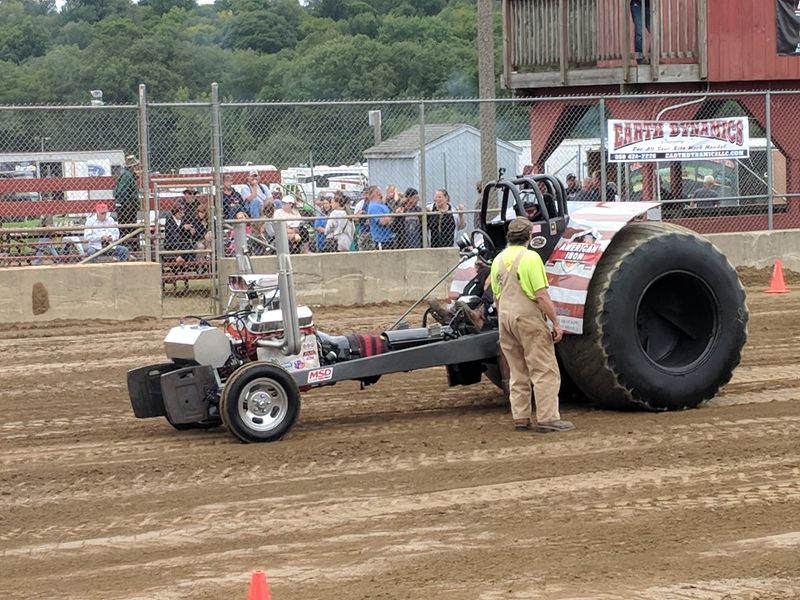 Tractor Pulls That Shake The Ground