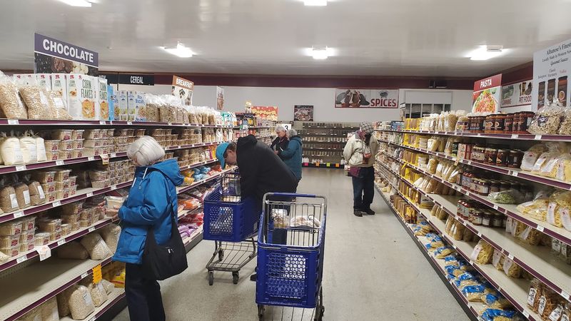 Miller's Bulk Food & Bakery - Medina