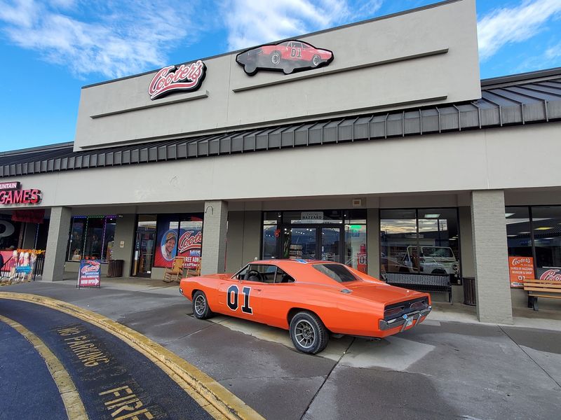 The Shops of Pigeon Forge