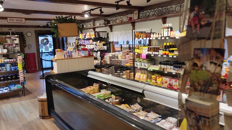 Guggisberg Cheese, Millersburg, OH