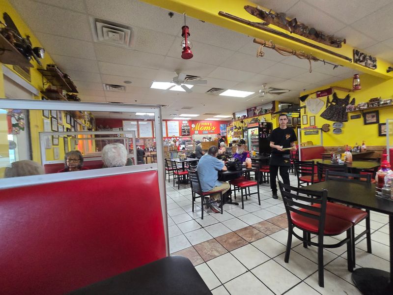 Small-Town Charm In The Heart Of Pahrump