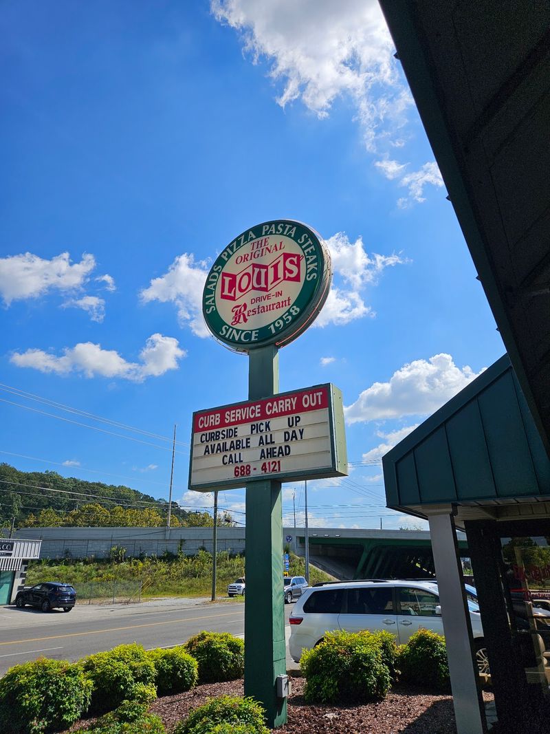 Louis' Restaurant & Drive-In