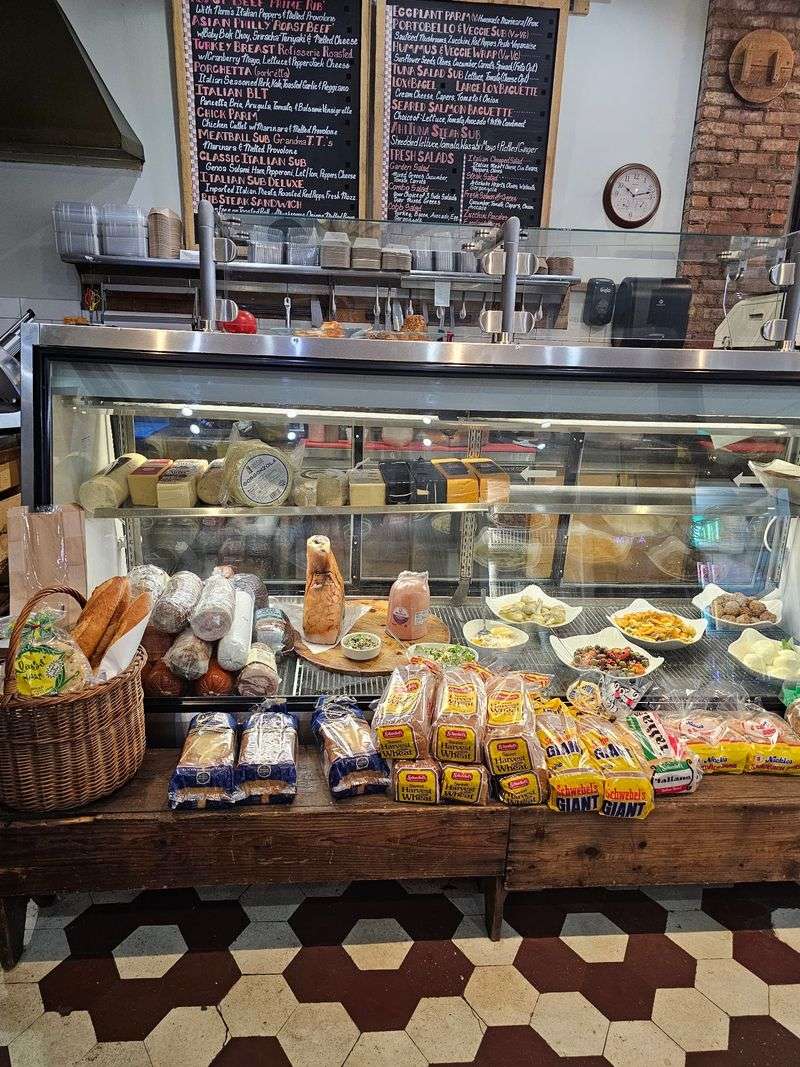 Murray Hill Market, Cleveland