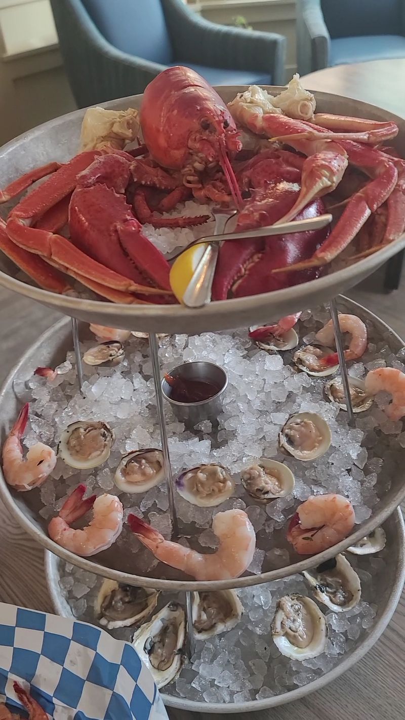Blu Point Seafood Co, Staunton