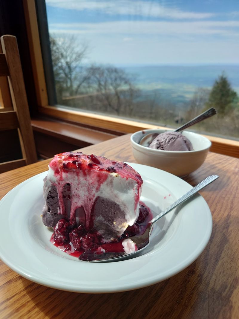Blackberry Treats Steal The Spotlight
