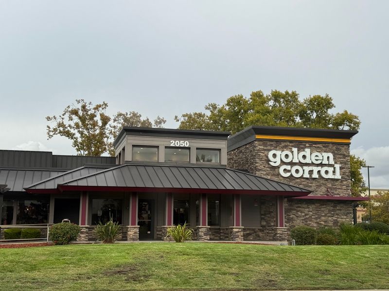 Golden Corral Buffet & Grill, Concord