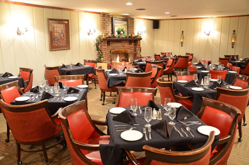 Customer Experience And Community In Supper Clubs