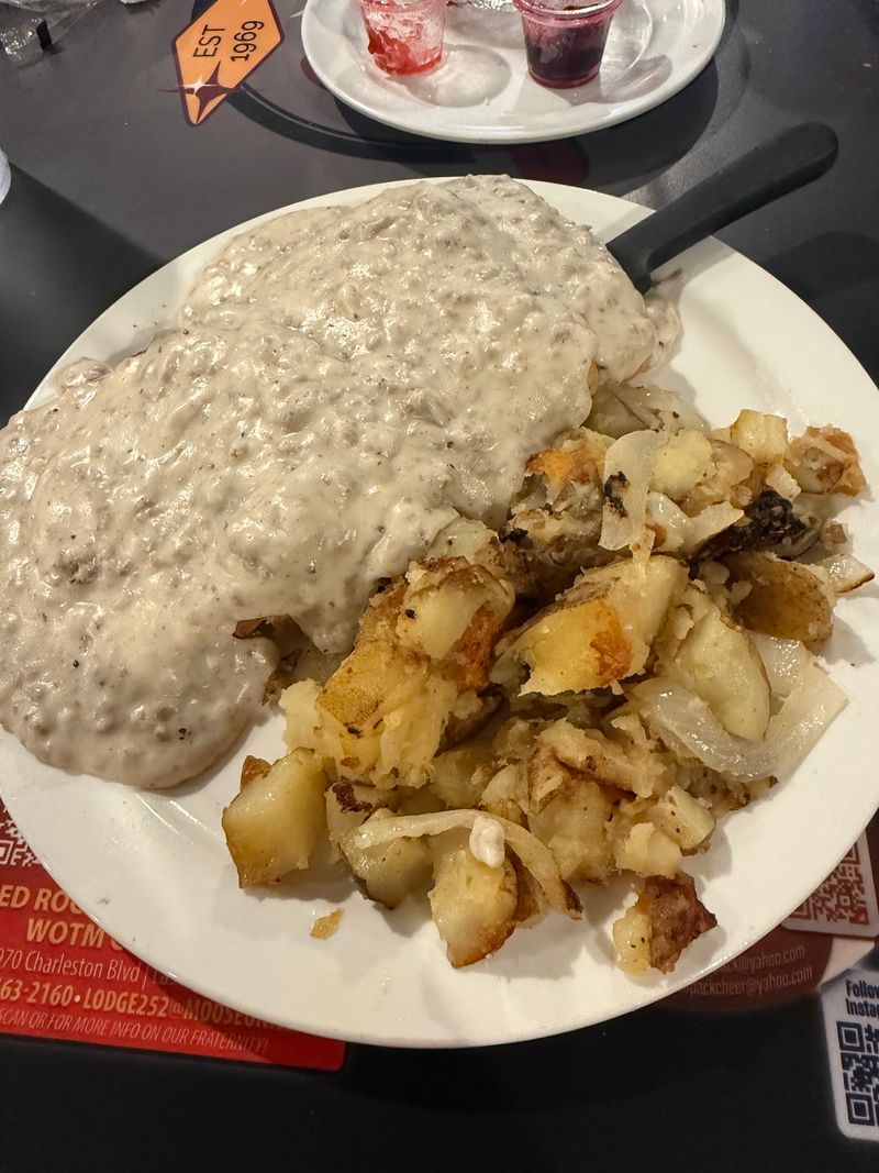 Breakfast Plates Built For Slow Mornings
