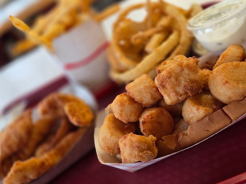 Golden Fried Clams That Steal The Show
