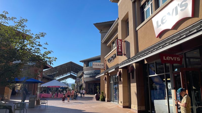 Fuel Up Between Shopping Rounds