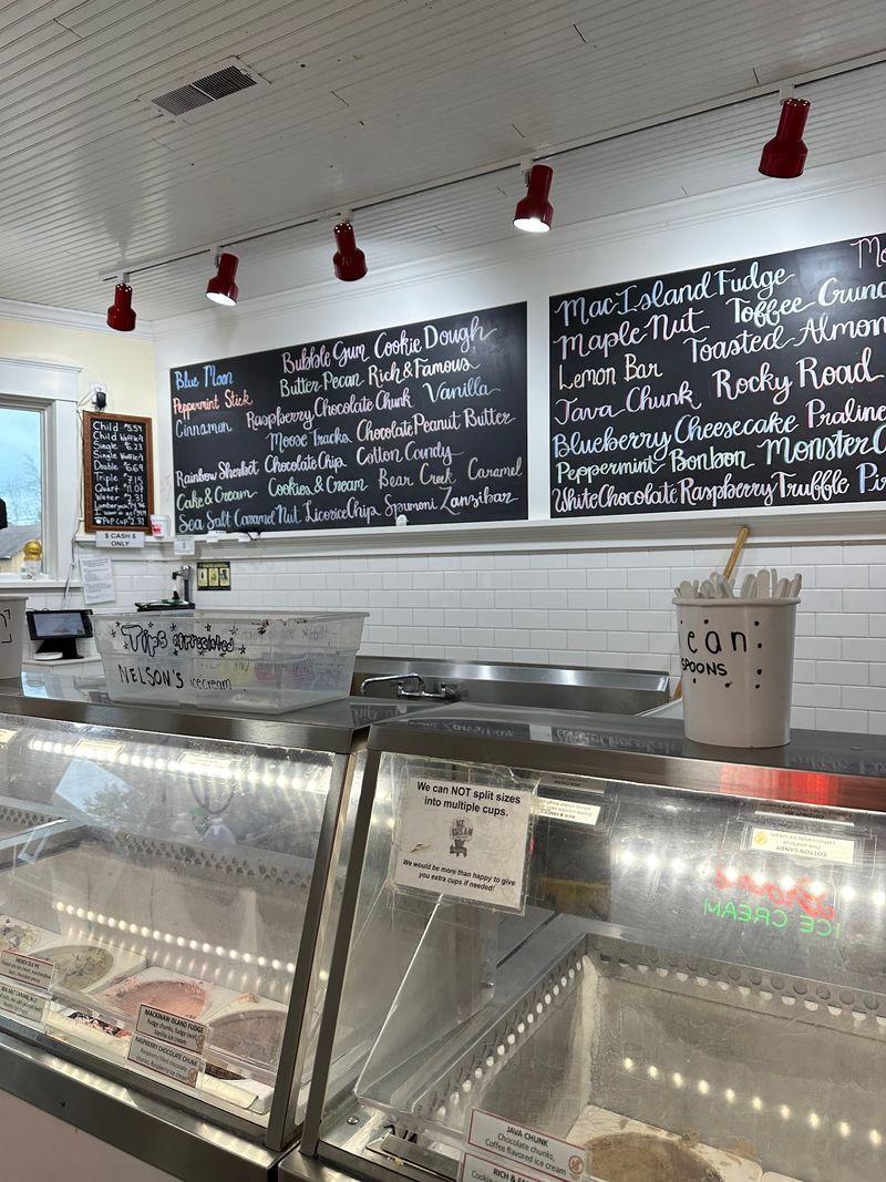 A Flavor Board That Makes Picking Feel Impossible