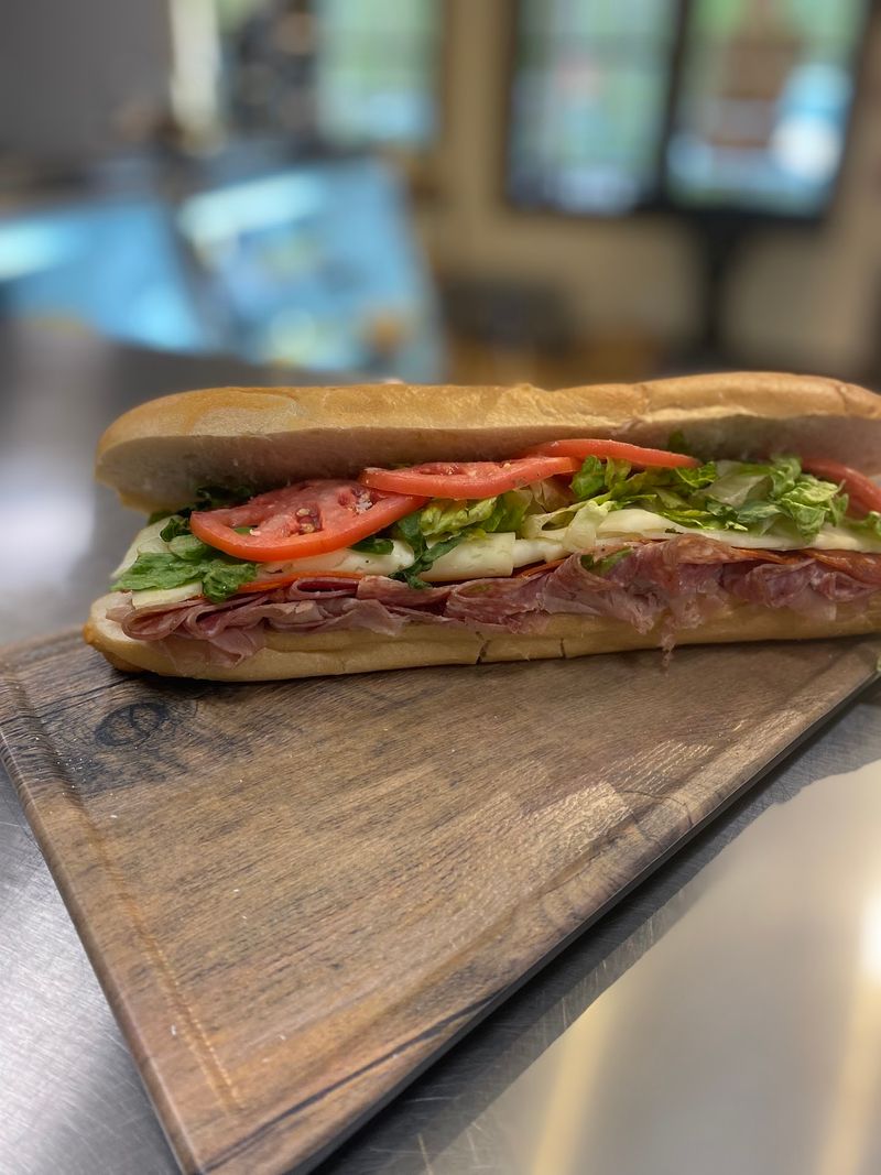 D'eliana Market, Deli & Catering