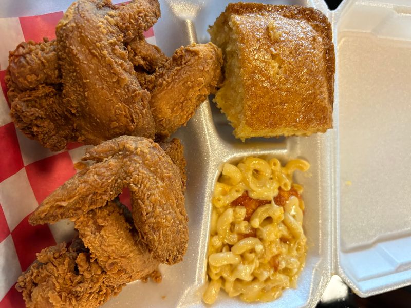 Ola's Southern Cuisine 2, Knoxville, TN