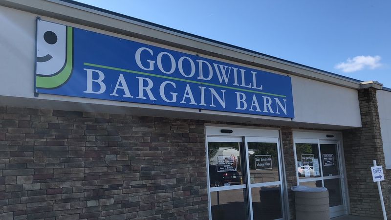 Goodwill Bargain Barn, Memphis, TN