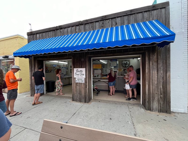 Finding The Shop On The Boardwalk