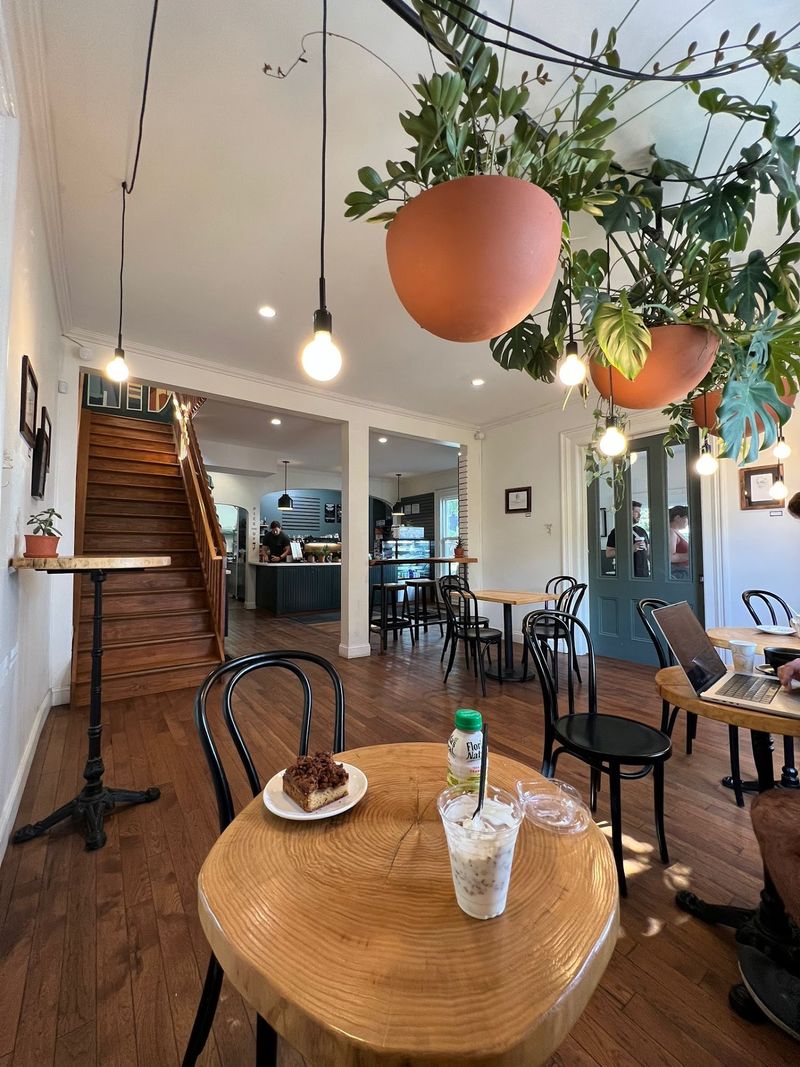 Hydra Coffeehouse - Monroe Avenue