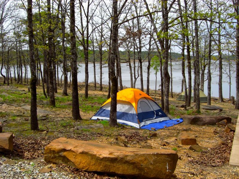 Campsites With Lakefront Views