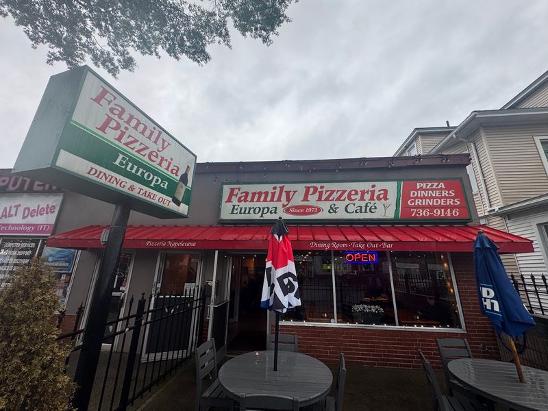 Family Pizzeria Europa