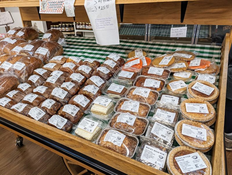 Fried Pies And Baked Goods Worth The Trip Alone