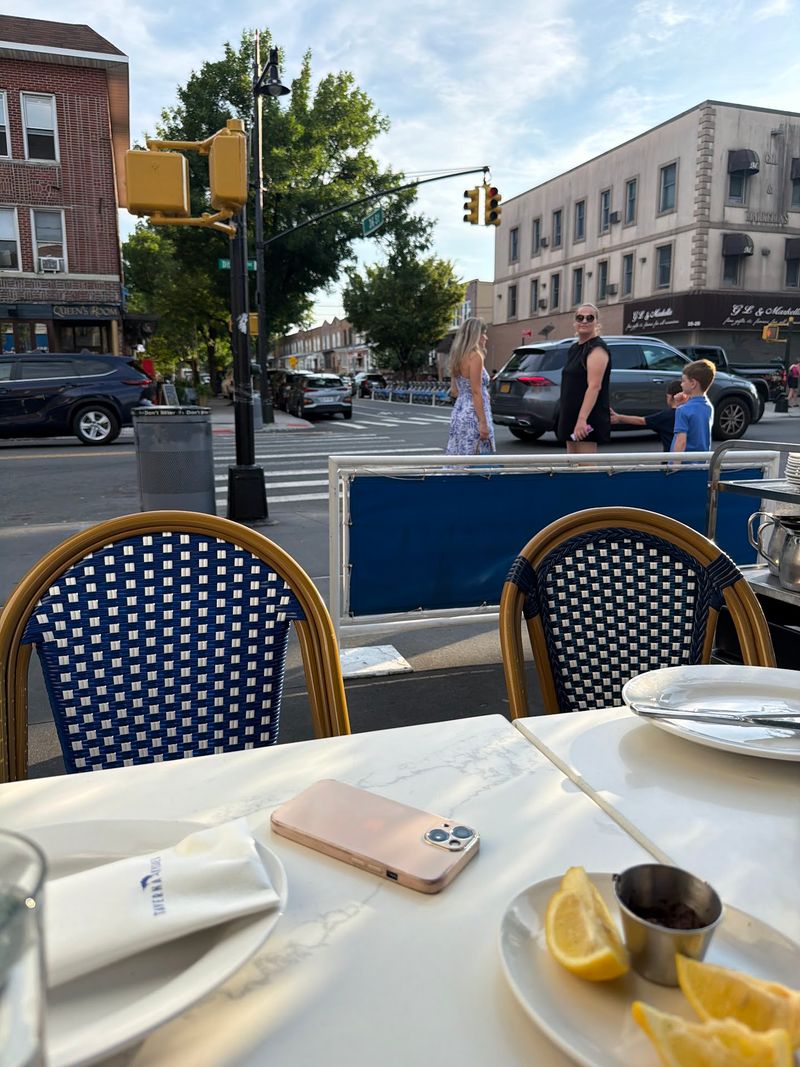 Taverna Kyclades Astoria, Astoria, NY