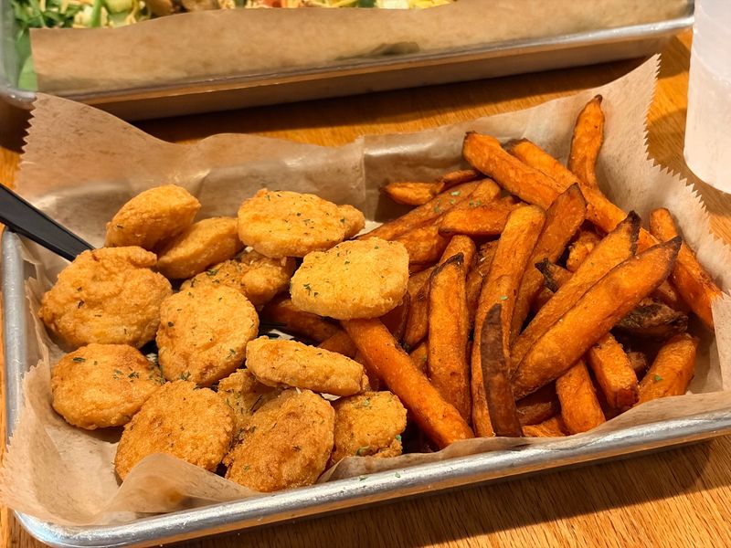 Fried Baskets Worth The Crunch