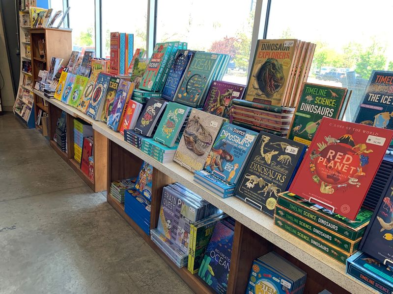 Grassroots Books, Reno