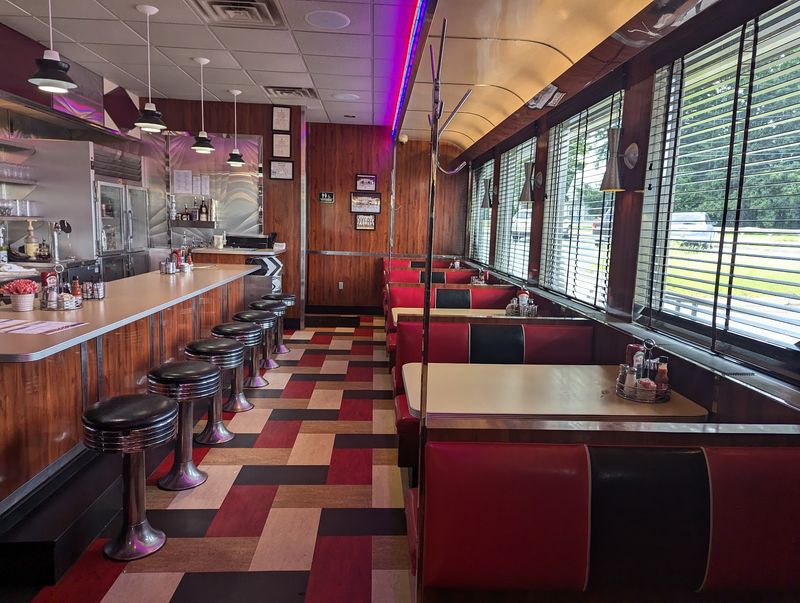 Retro Booths And Chrome Shine