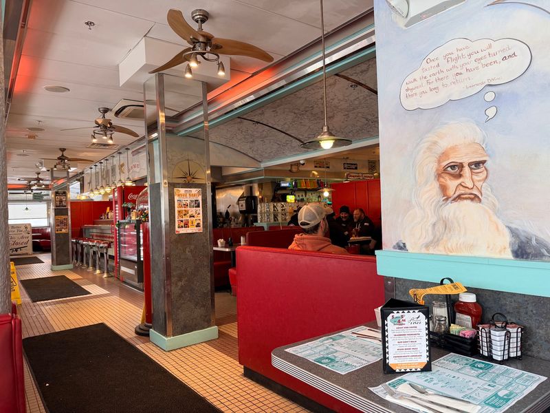 Airport Diner
