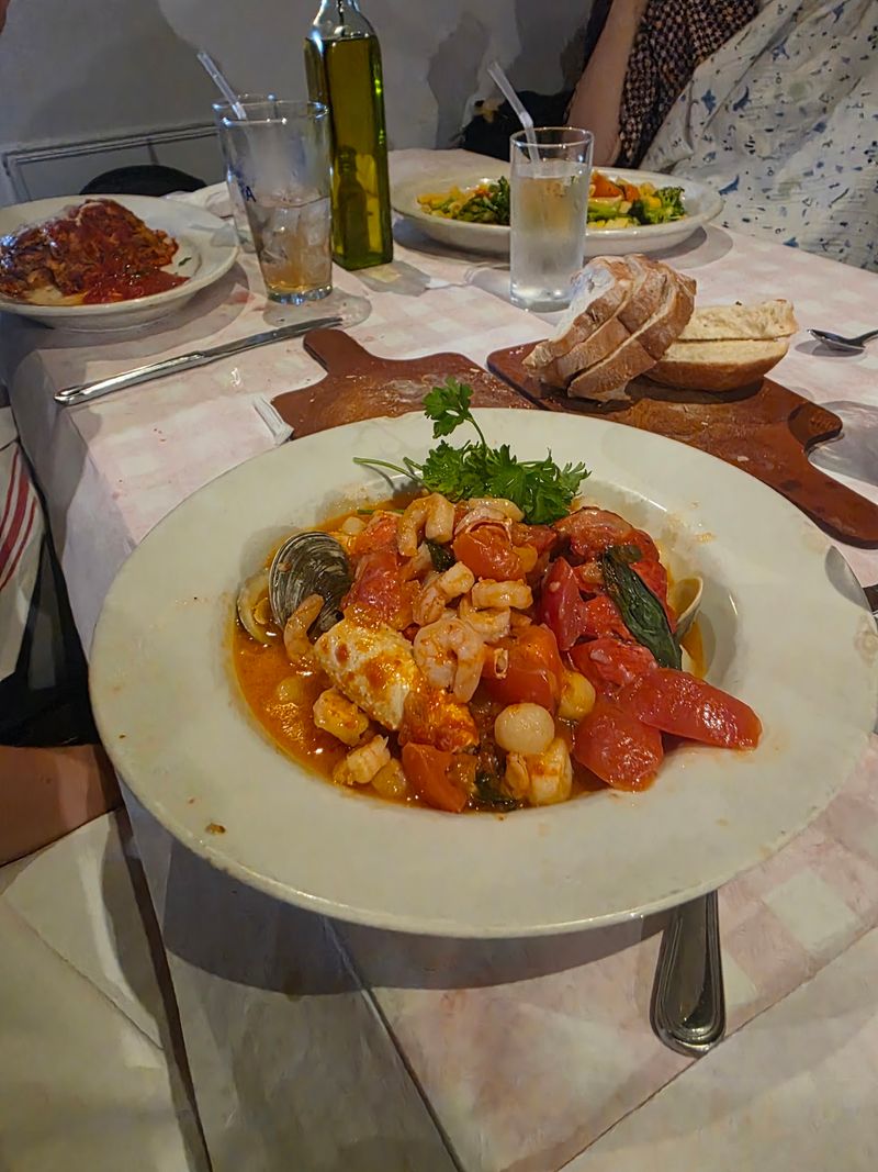 F&J Pine Restaurant