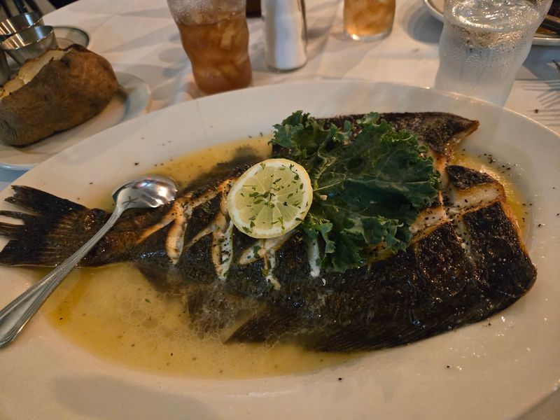 Lusco's Restaurant - Taylor